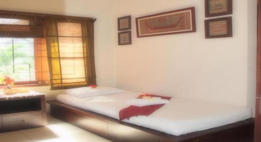 อัล-อิชา ธรรมศาลา Hotel กูตา ภายนอก รูปภาพ